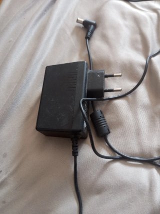 Adapt ador de corriente negro de TV LG  original