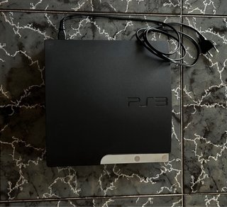 Consola Sony PS3 Negra. 160GB. SIN MANDOS.4 juegos