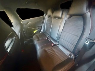 Mercedes-Benz Clase A 200 amg line