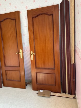 Puertas de madera de interior