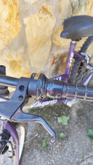 Bicicleta de montaña Vivardi Racing 124Y