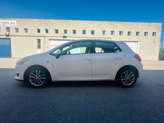 Toyota Auris 2009