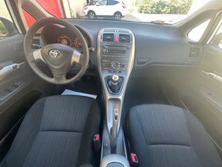 Toyota Auris 2009
