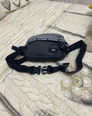 Bolso Riñonera Vans Negro Gris