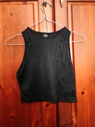 Top negro SHEIN talla L