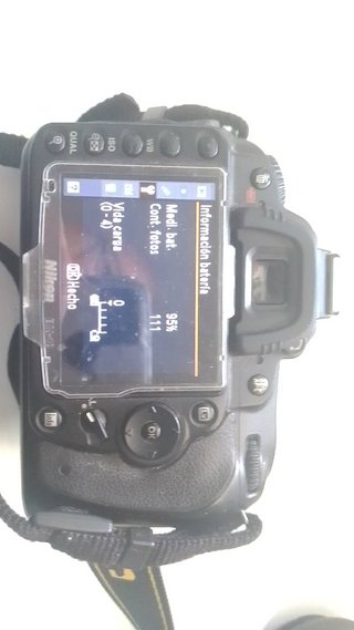 Nikon D90 + Accesorios