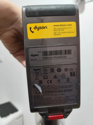 NO NEGOCIABLE Aspiradora Dyson V15