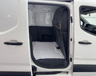 Peugeot Partner larga