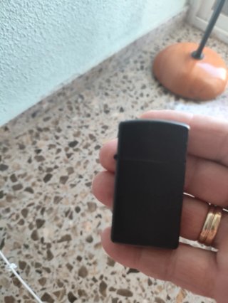 Mechero Zippo Negro Mate Rayas VII