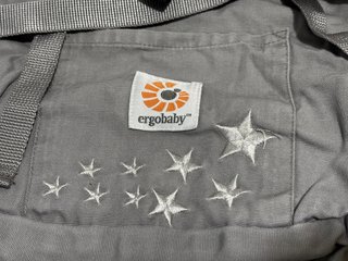 Mochila Porta Bebés Ergobaby Gris Estrellas