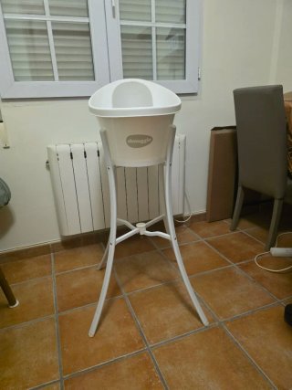 Bañera bebé con soporte elevado