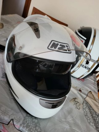 Casco de moto blanco NZI