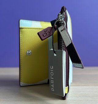 Cartera Parfois nueva, en cuero texturizado.