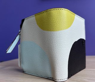 Cartera Parfois nueva, en cuero texturizado.