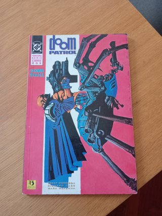 COMPLETA. DOOM PATROL, LOS HOMBRES DE NADIE. 2 EJ.