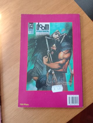COMPLETA. DOOM PATROL, LOS HOMBRES DE NADIE. 2 EJ.