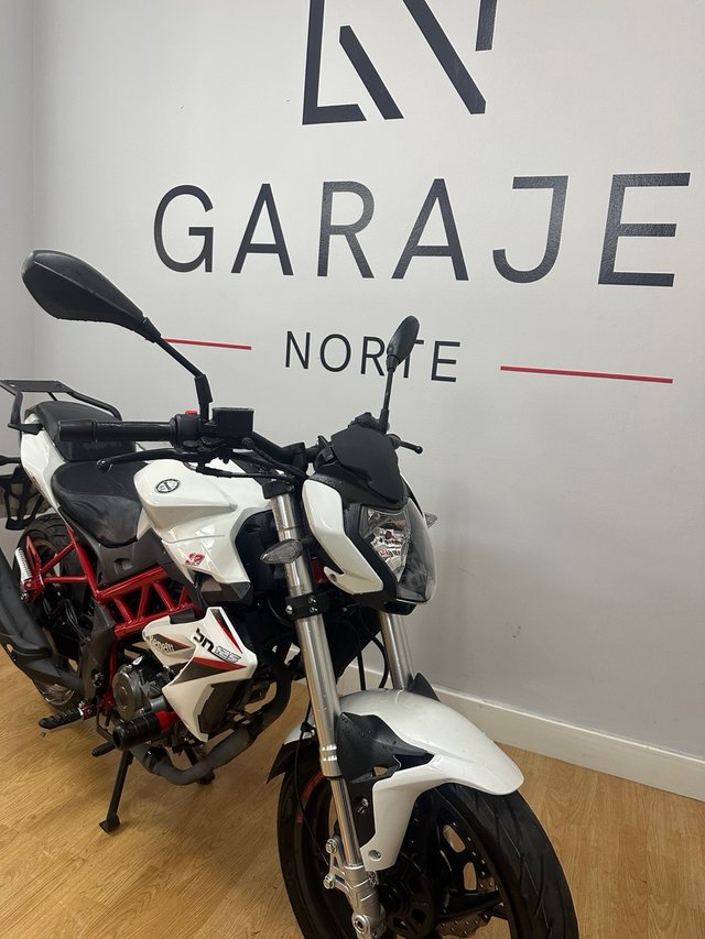Benelli BN 125 Naked