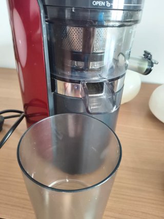 Licuadora Prozis Slow Juicer prensado