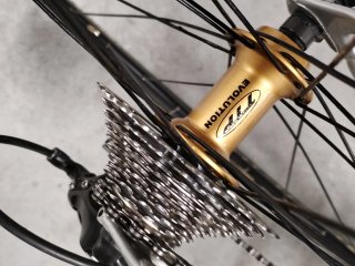 Bicicleta de carretera Razesa.