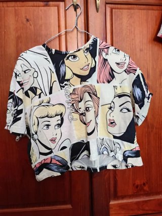 Camiseta Disney Princesas Stradivarius Talla M