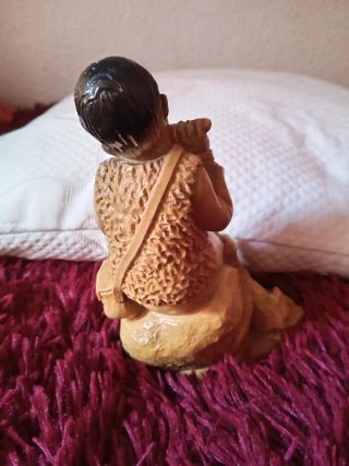 Figura cerámica niño pastor