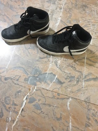 Zapatillas Nike Negras y Blancas