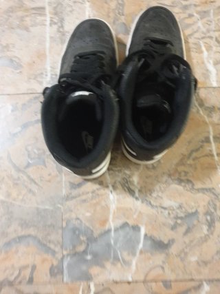 Zapatillas Nike Negras y Blancas
