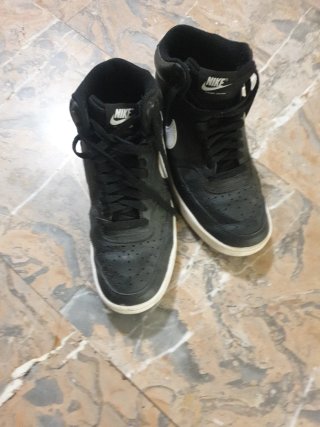 Zapatillas Nike Negras y Blancas
