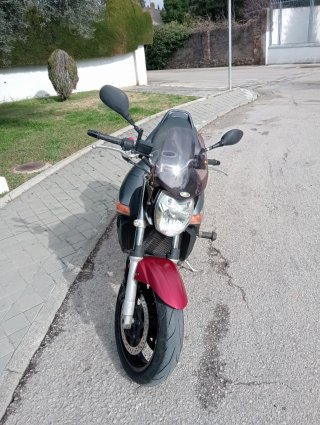 Suzuki GSR-600