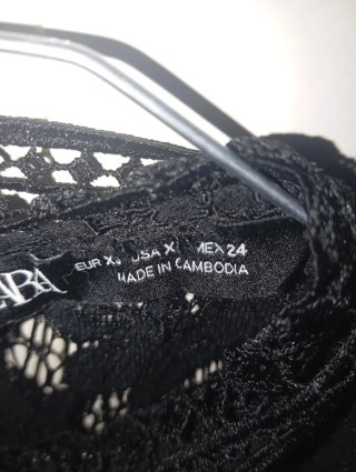 Vestido negro con encaje