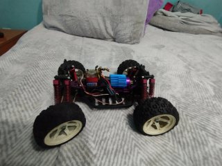 Camioneta RC Mad Truck