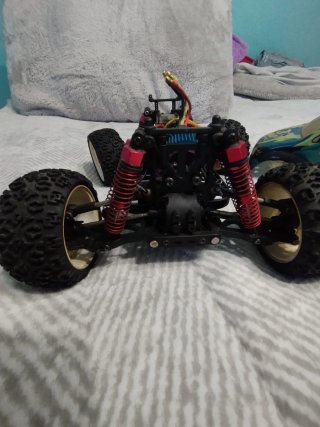 Camioneta RC Mad Truck