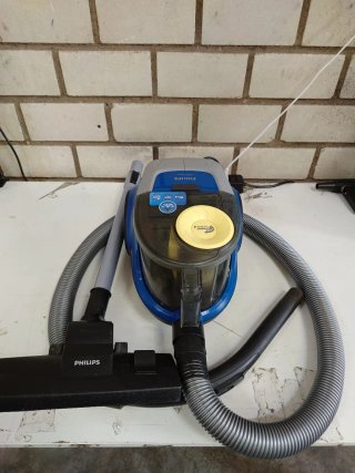 Aspirador Philips Serie 2000