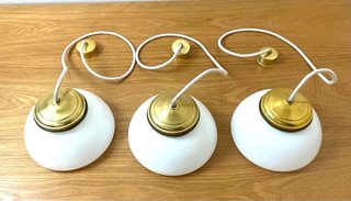 Lámpara de techo Modernista tulipa cristal opalina