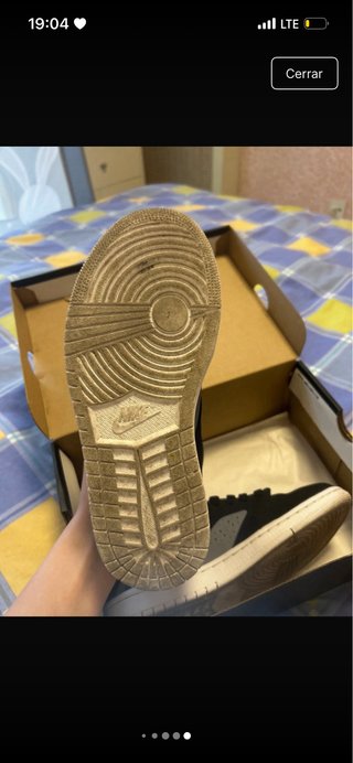 Zapatillas Jordan Negras y Grises