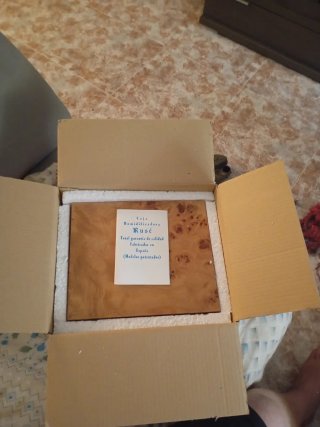 Caja Humificadora de Madera con Higrómetro, nueva