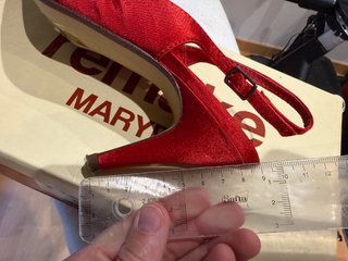 Zapatos de tacón rojos Renata Martinez
