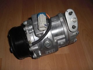 COMPRESOR AIRE OPEL insignia VIVARO ZAFIRA ASTRA