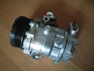 COMPRESOR AIRE OPEL insignia VIVARO ZAFIRA ASTRA