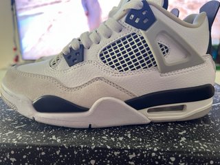 Zapatillas Air Jordan 4 Retro Originales