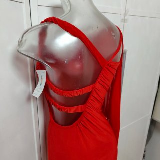 Vestido Rojo sexy corp out, una manga  vaporosa