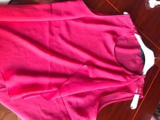 Blusa Zara Basic Roja sin Mangas