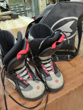 TABLA SNOWBOARD Y BOTAS