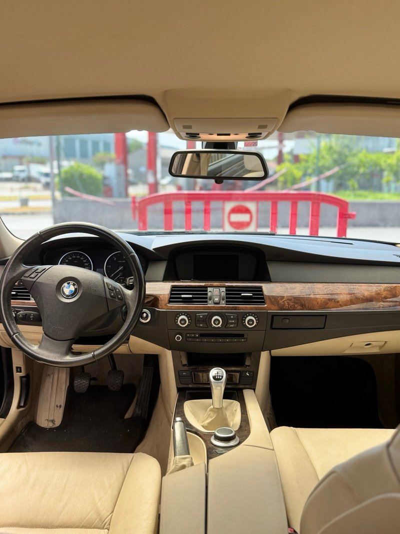 BMW Serie 5 2008 - foto 1