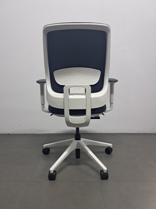 Silla ACTIU TRIM ergonómica profesional