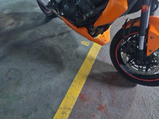 Kawasaki Z750 Naranja