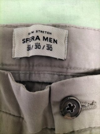 Pantalón Sfera Slim Fit Gris Talla M