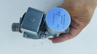 Valvola Vaillant 0020146733 per caldaia di riscaldamento