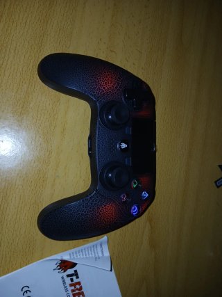 Mando T-REX PS4 Inalámbrico RGB