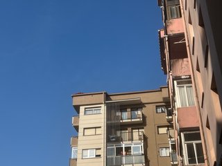 Se realiza trabajos de limpieza canalones-tejados